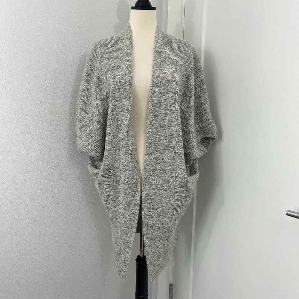 Babaton Aritzia XXS/XS Gray, White Javier Italian Mohair Wool Open Cardigan